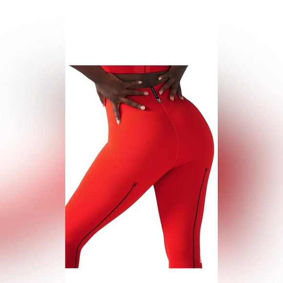 Savage Fenty Hotline High Waist Leggings Hotline Sports Bra Fire engine red Sz L - Picture 5 of 13